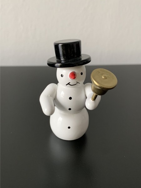 Schneemann mit Glocke  Dekofigur aus Holz 5,5cm